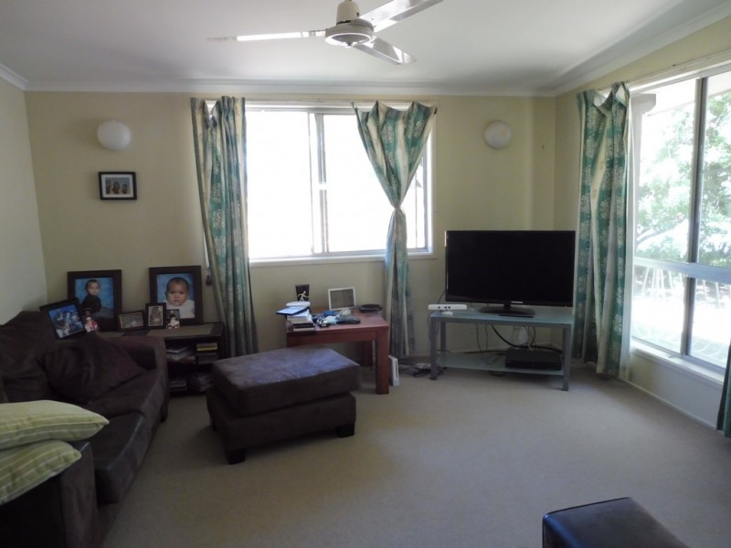 44 Mansfield Drive, Beaconsfield QLD 4740