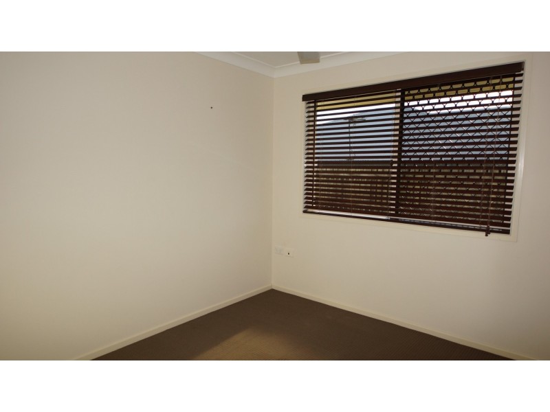 19 Crestview Crescent, Bucasia QLD 4750