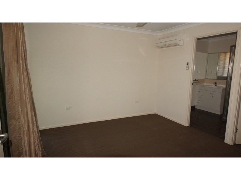 19 Crestview Crescent, Bucasia QLD 4750
