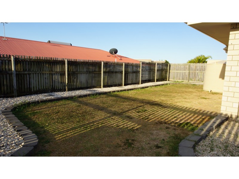 19 Crestview Crescent, Bucasia QLD 4750