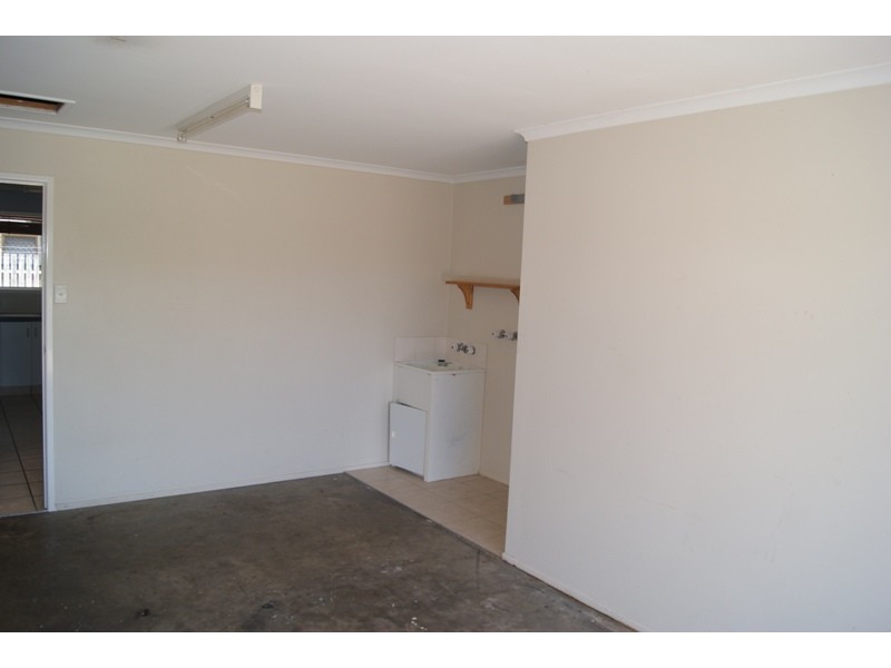 4/2 East Gordon Street, Mackay QLD 4740