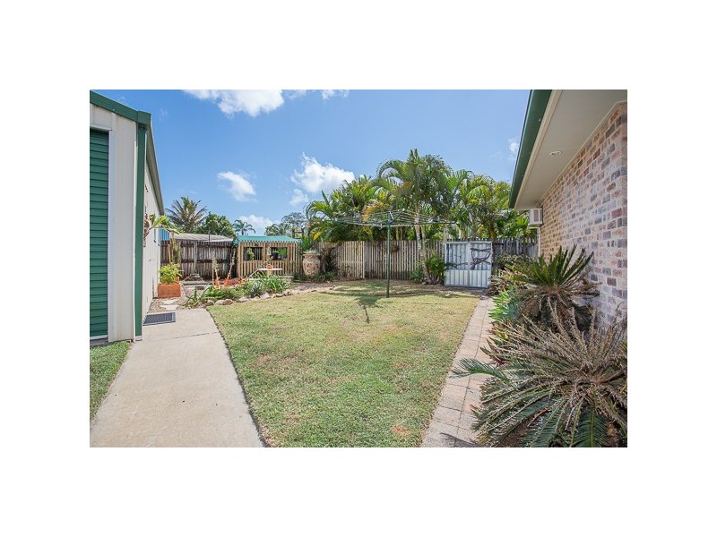 4 Dolphin Drive, Bucasia QLD 4750