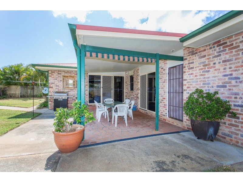 4 Dolphin Drive, Bucasia QLD 4750