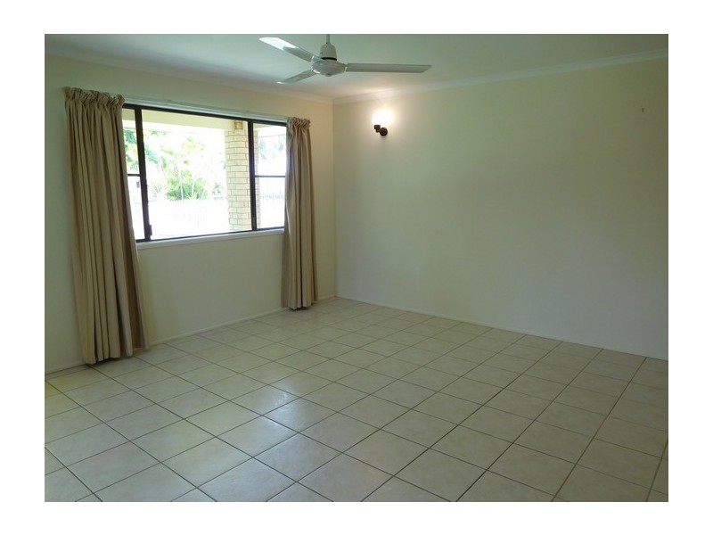 7 Dixon Court, Beaconsfield QLD 4740