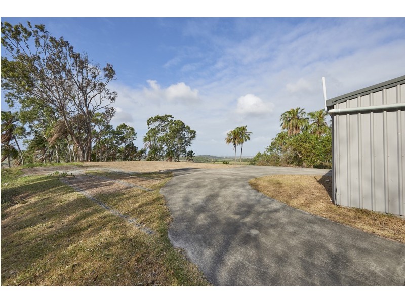 21 Ridgewood Drive, Farleigh QLD 4741