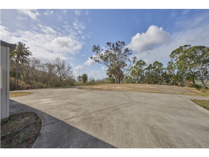 21 Ridgewood Drive, Farleigh QLD 4741