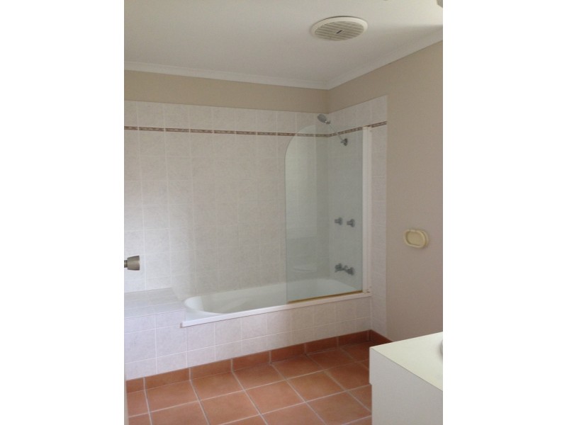 4/4 Baur Street, North Mackay QLD 4740