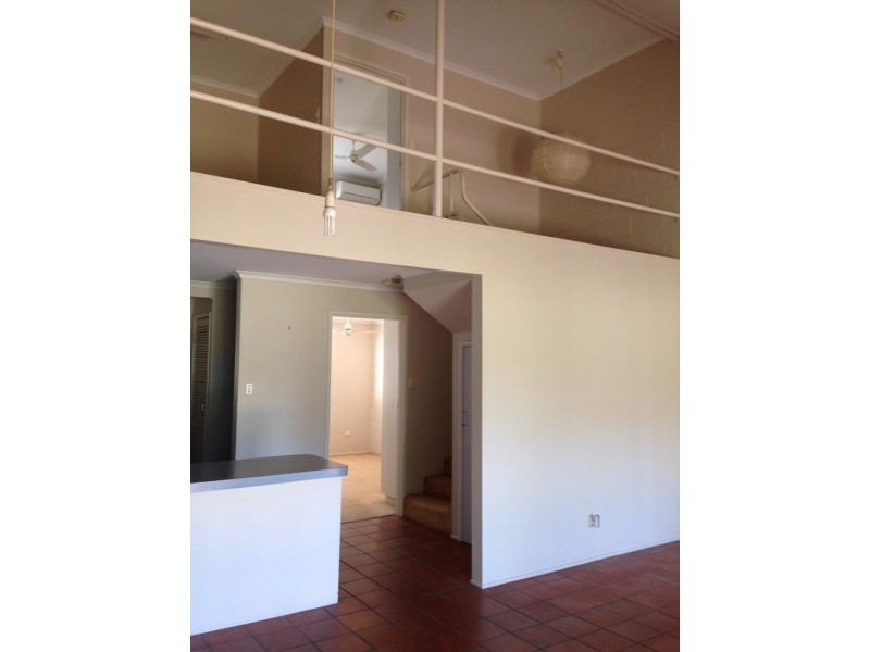 4/4 Baur Street, North Mackay QLD 4740