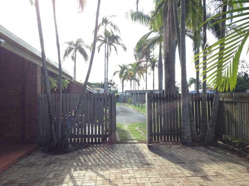 4/4 Baur Street, North Mackay QLD 4740