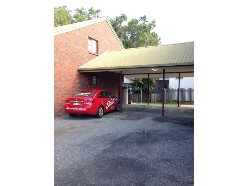 4/4 Baur Street, North Mackay QLD 4740