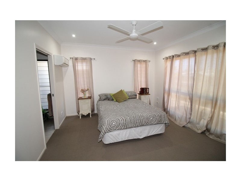 14 Audrena Street, Hay Point QLD 4740