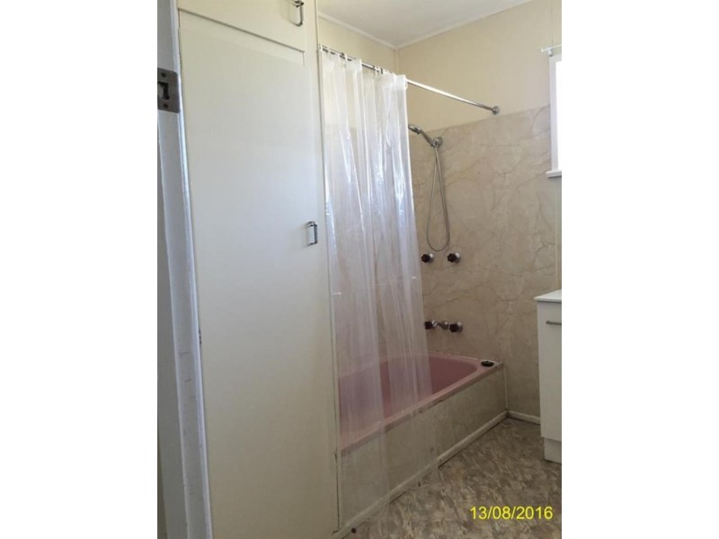 14 Valley Street, North Mackay QLD 4740