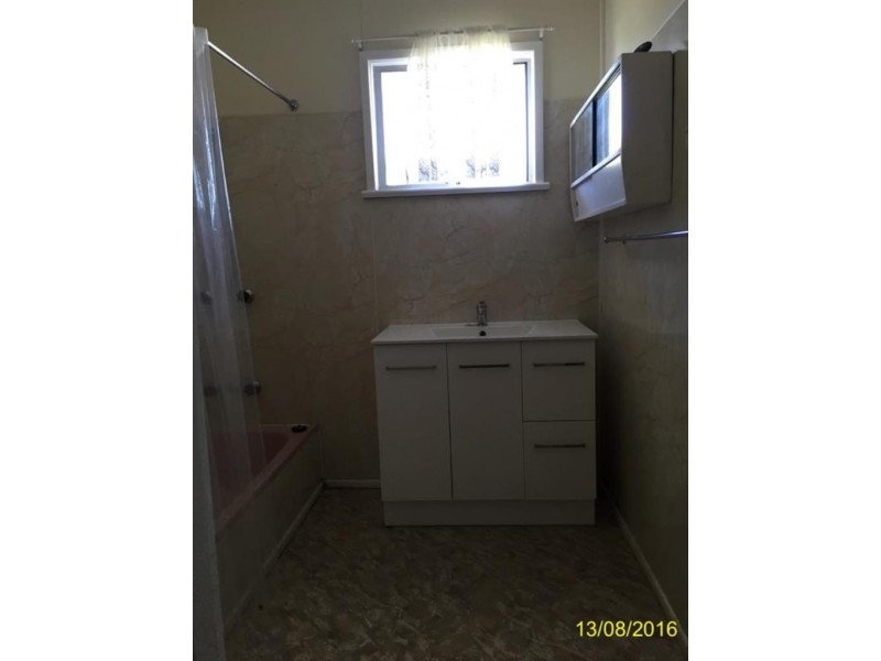 14 Valley Street, North Mackay QLD 4740
