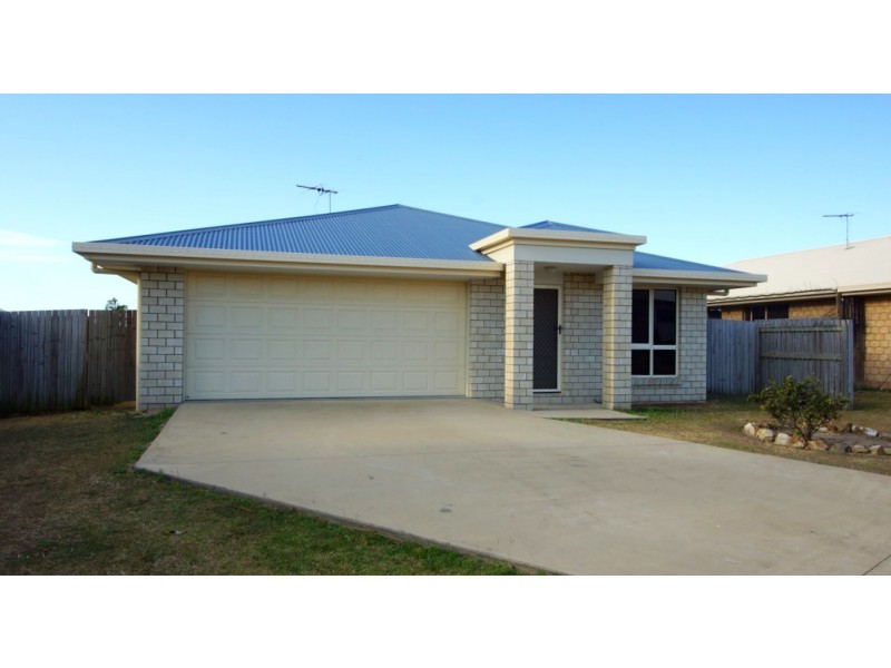 19 Crestview Crescent, Bucasia QLD 4750