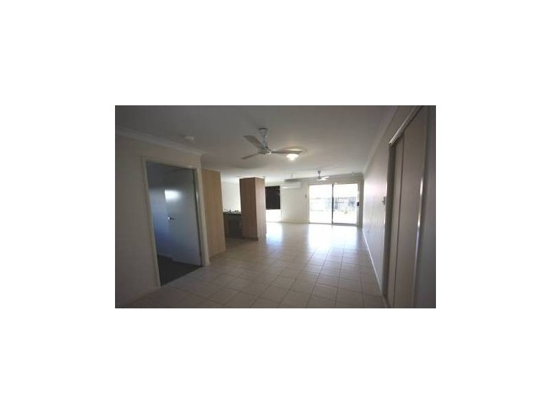 19 Crestview Crescent, Bucasia QLD 4750