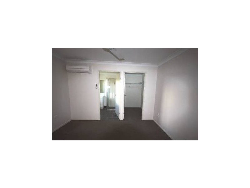 19 Crestview Crescent, Bucasia QLD 4750