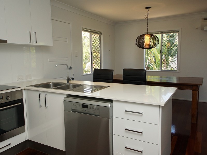 14 Mengel Street, South Mackay QLD 4740