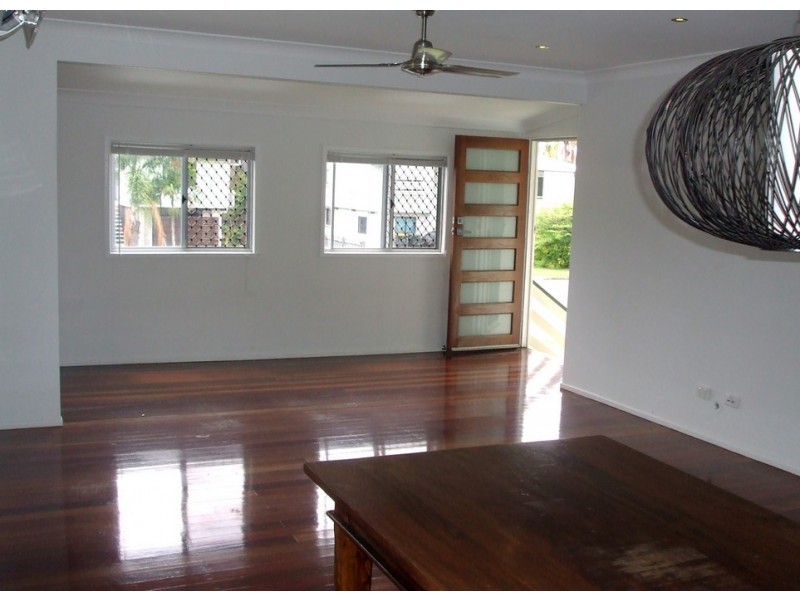 14 Mengel Street, South Mackay QLD 4740
