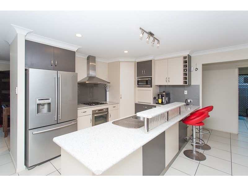 3 Sharp Street, Rural View QLD 4740