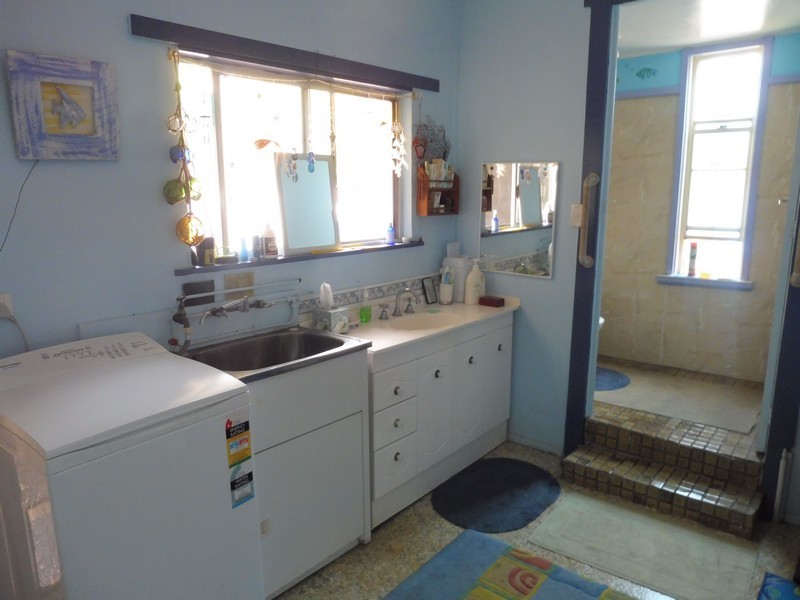 6 Tass Street, Bakers Creek QLD 4740