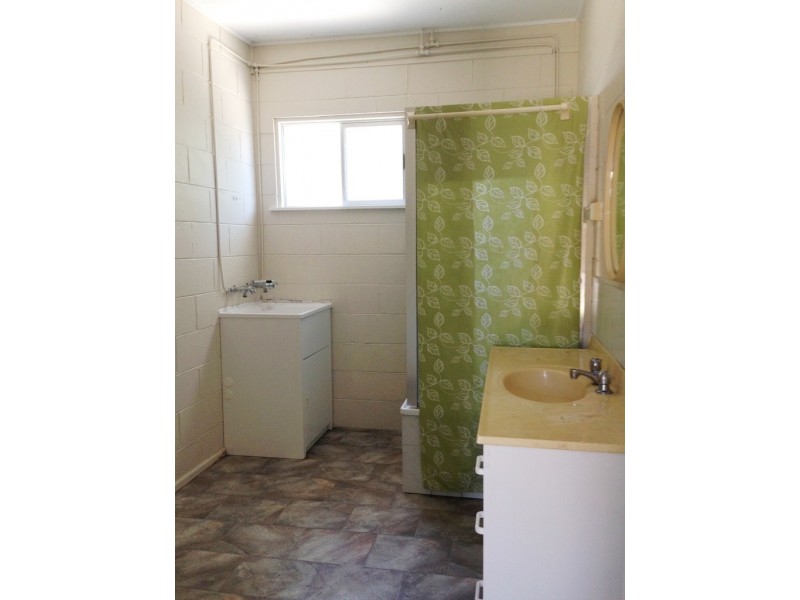 13 Shakespeare Street, East Mackay QLD 4740