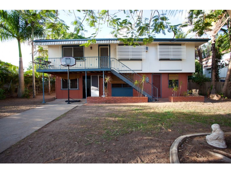 9 Swift Street, Slade Point QLD 4740