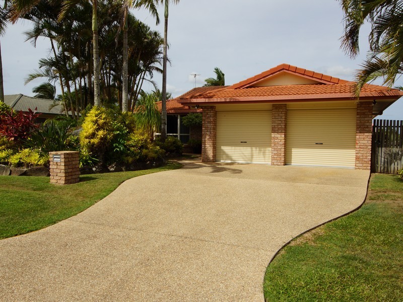 6 Raymond Court, Walkerston QLD 4751