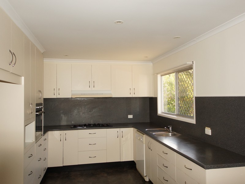 22 Emu Street, Slade Point QLD 4740