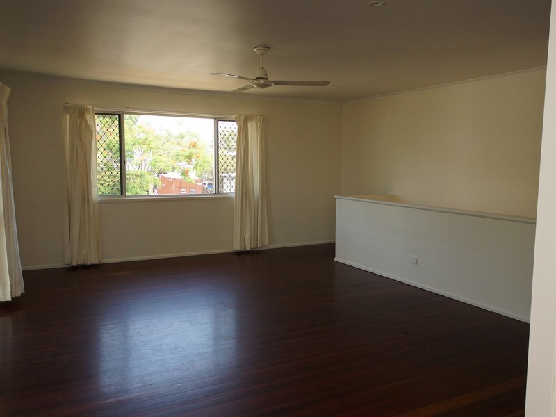 22 Emu Street, Slade Point QLD 4740