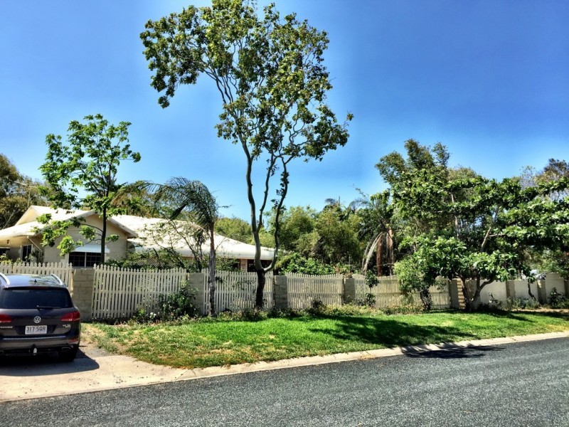 3 Russell Avenue, Slade Point QLD 4740