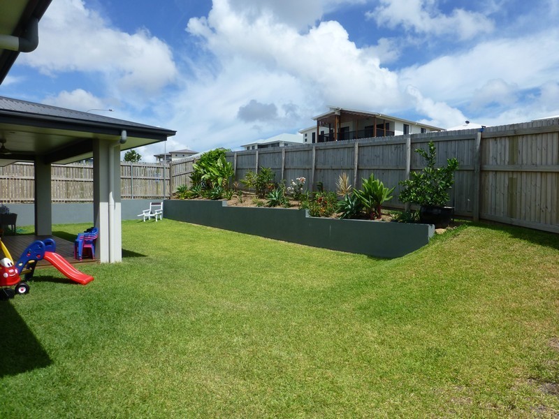 15 Bjelke Circuit, Rural View QLD 4740