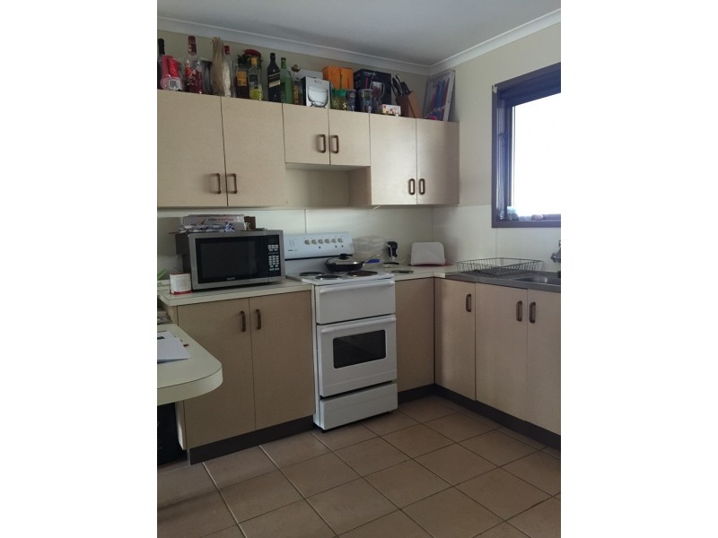 1/16 Carbeen Court, Andergrove QLD 4740
