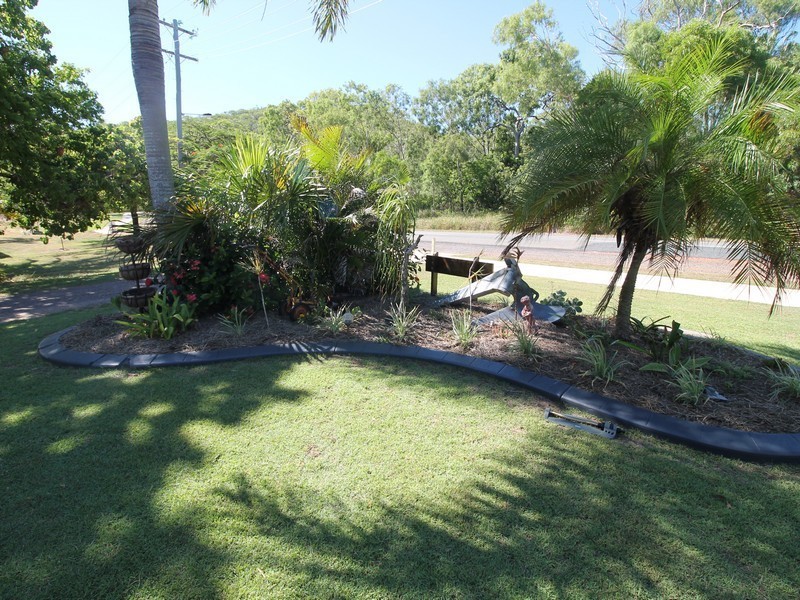432 Grasstree Beach Road, Grasstree Beach QLD 4740