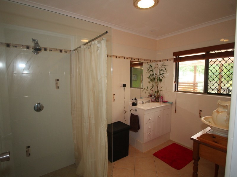 432 Grasstree Beach Road, Grasstree Beach QLD 4740