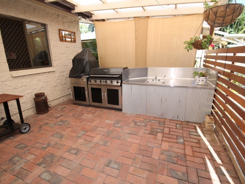 432 Grasstree Beach Road, Grasstree Beach QLD 4740