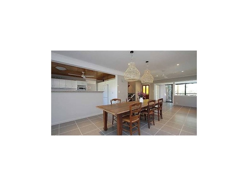 15 Sologinkins Road, Rural View QLD 4740