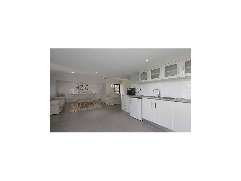 15 Sologinkins Road, Rural View QLD 4740