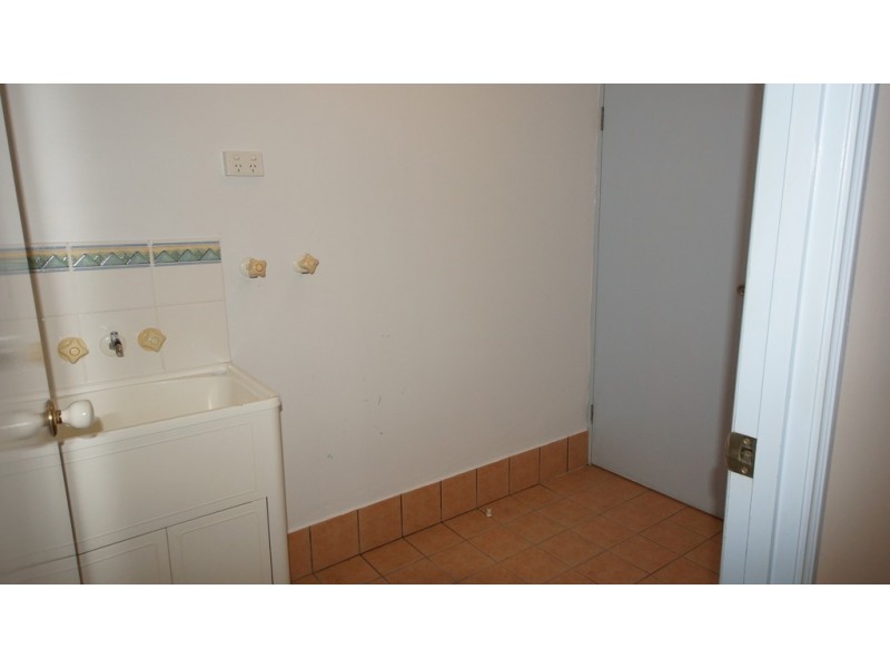 22 Avalon Drive, Rural View QLD 4740