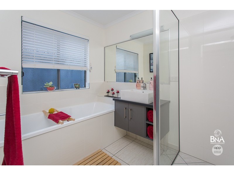 1 Roma Court, Beaconsfield QLD 4740