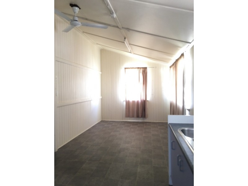 30 Prospect Street, Mackay QLD 4740