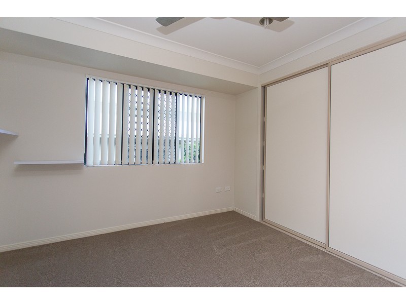 26 Manning Street, Rural View QLD 4740