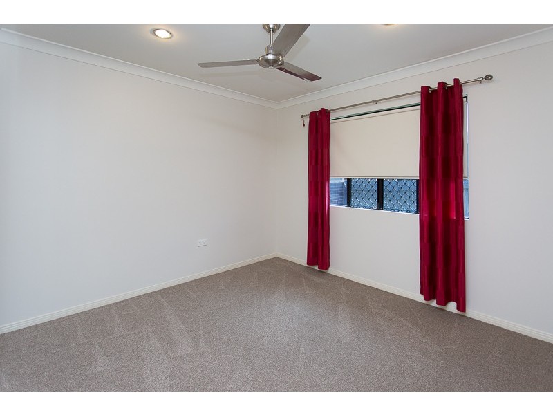 26 Manning Street, Rural View QLD 4740