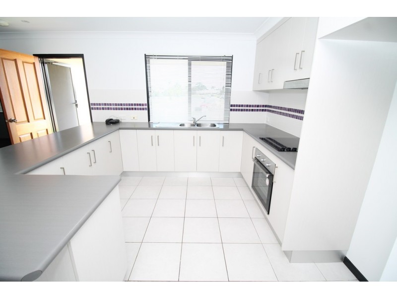 11 Central Drive, Andergrove QLD 4740