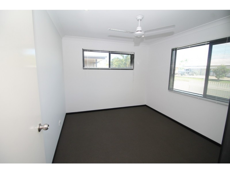 11 Central Drive, Andergrove QLD 4740