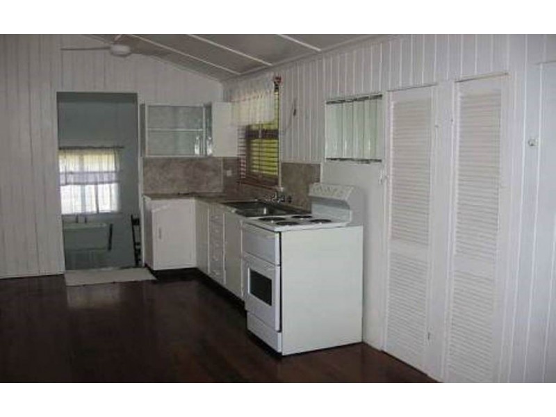 17 Milne Lane, West Mackay QLD 4740