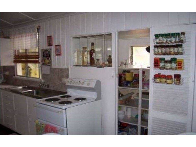 17 Milne Lane, West Mackay QLD 4740