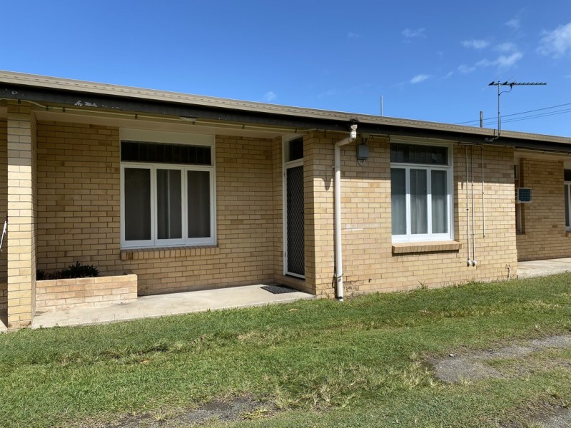 2/1 Macdonald Street, South Mackay QLD 4740