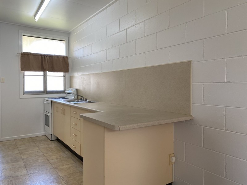 2/1 Macdonald Street, South Mackay QLD 4740