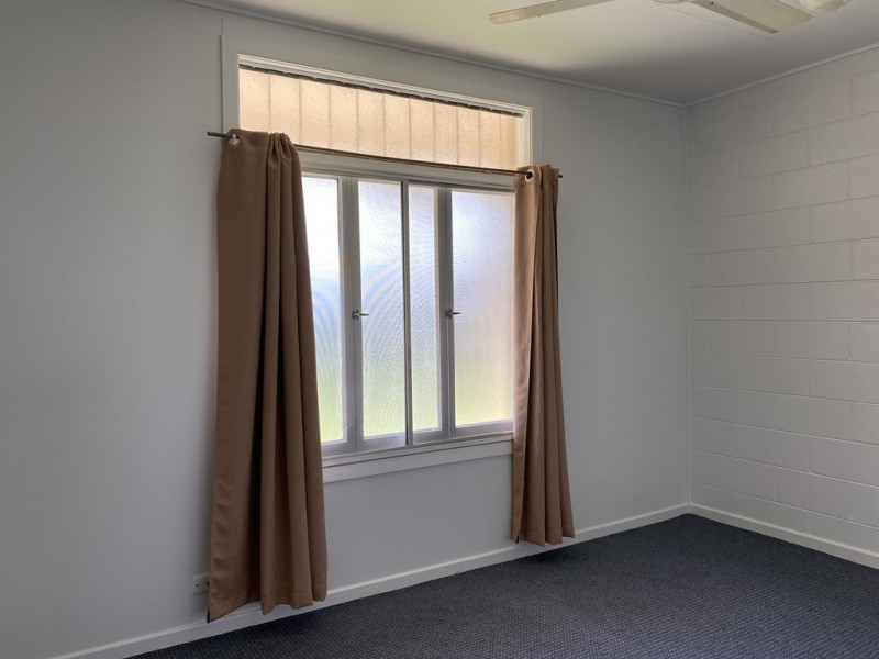 2/1 Macdonald Street, South Mackay QLD 4740