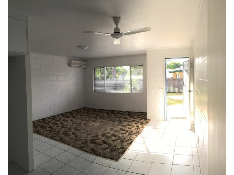 2/8 Vicky Court, Andergrove QLD 4740